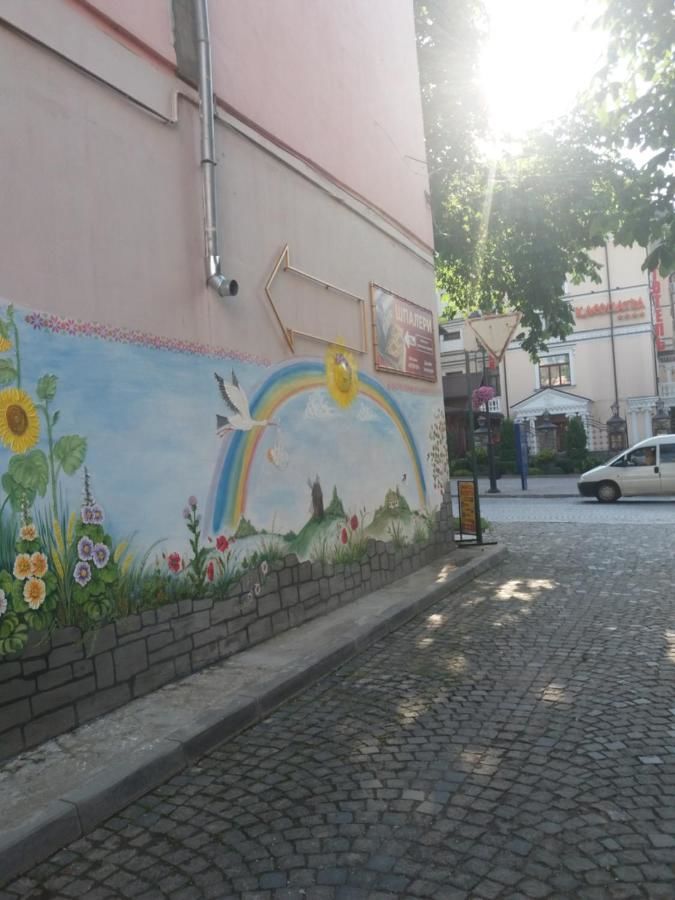Апартаменты Уютная квартирка в сердце Старого города Каменец-Подольский-28